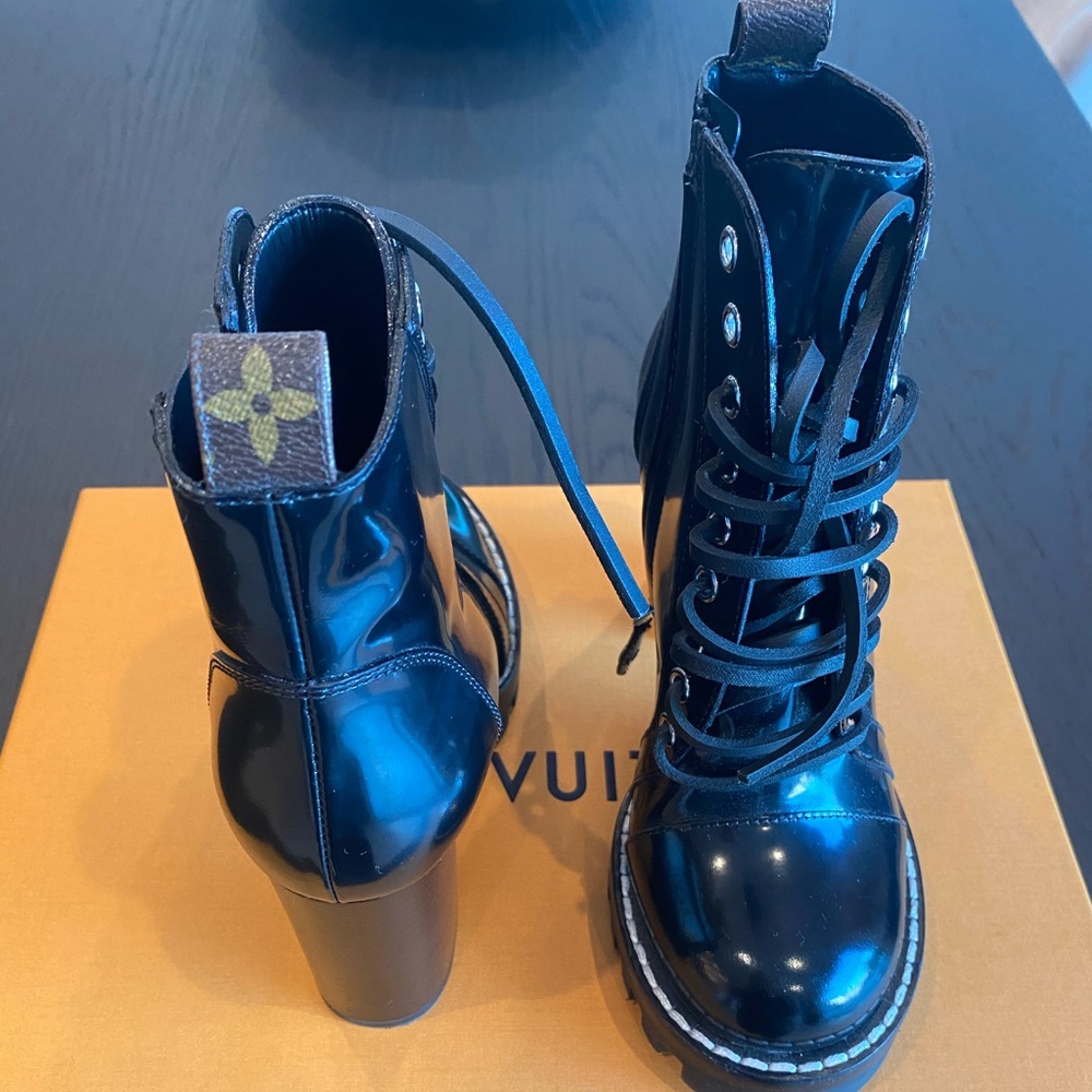 Louis Vuitton Star Trail Boots size 36